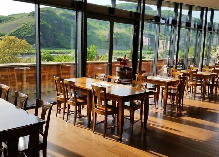 Weingutshotel St. Michael Hotel Wintrich