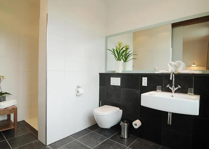 Hotel Weingutshotel St. Michael 3*